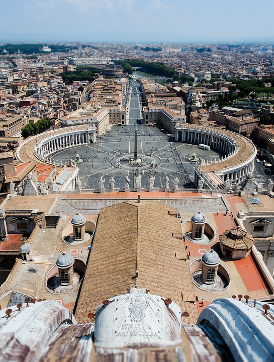De top 5 van de beste boeken over het Vaticaan 2023